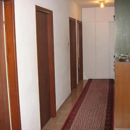 Slavica Nv - For 8 Persons Lägenhet
