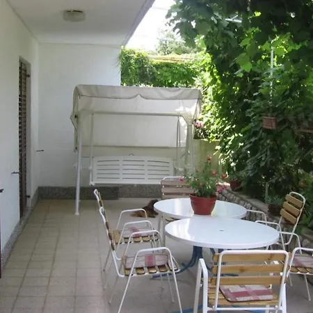 Slavica Nv - For 8 Persons *