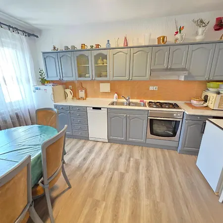 Slavica Nv - For 8 Persons Lägenhet Novi Vinodolski