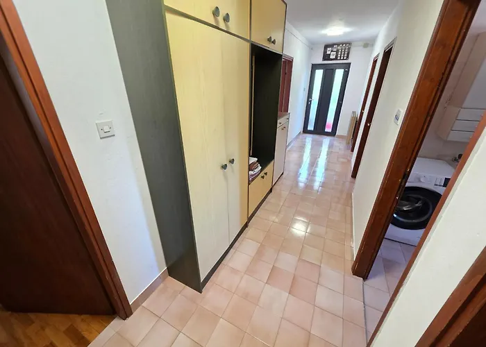Апартаменты Slavica Nv - For 8 Persons Нови-Винодолски