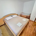 Slavica Nv - For 8 Persons * Novi Vinodolski