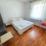 Slavica Nv - For 8 Persons Novi Vinodolski