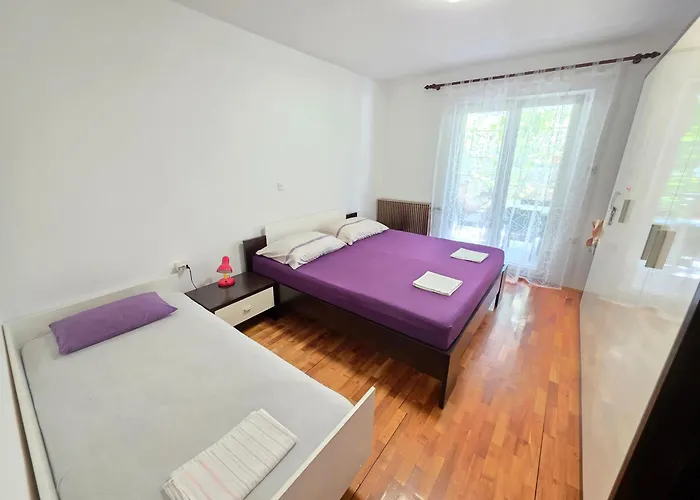 Daire Slavica Nv - For 8 Persons